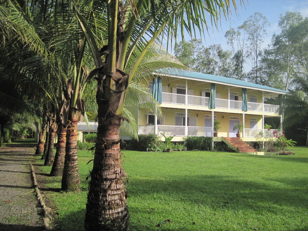 Sand Dollar Beach Bed & Breakfast Bocas del Toro Esterno foto