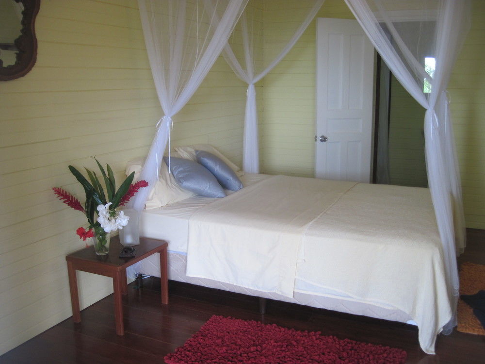 Sand Dollar Beach Bed & Breakfast Bocas del Toro Esterno foto