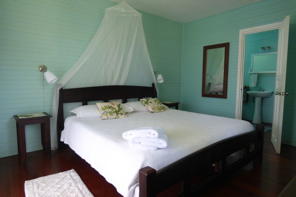 Sand Dollar Beach Bed & Breakfast Bocas del Toro Esterno foto