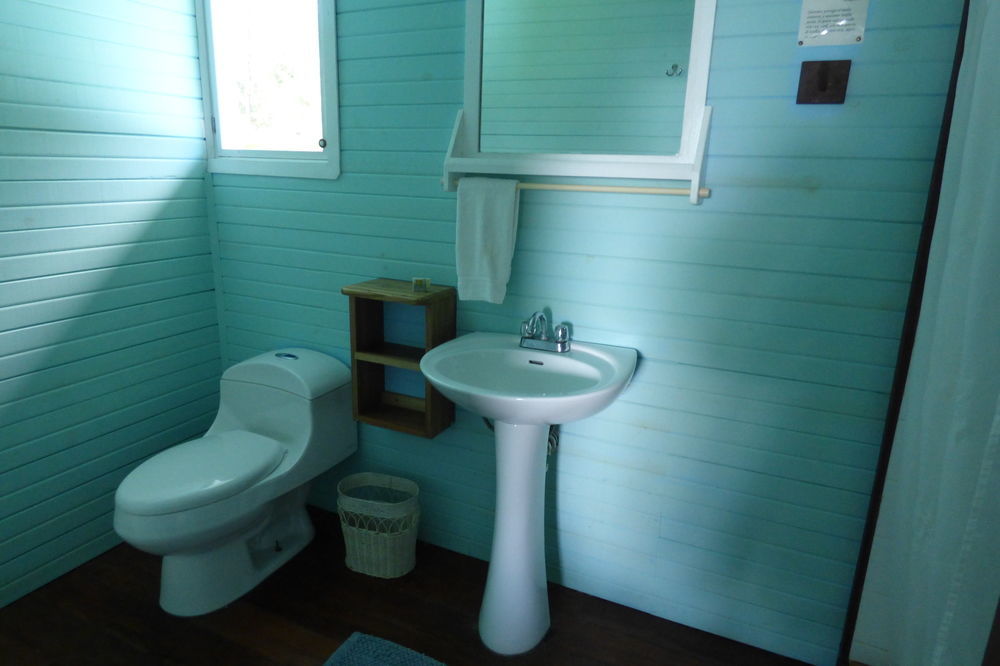 Sand Dollar Beach Bed & Breakfast Bocas del Toro Esterno foto