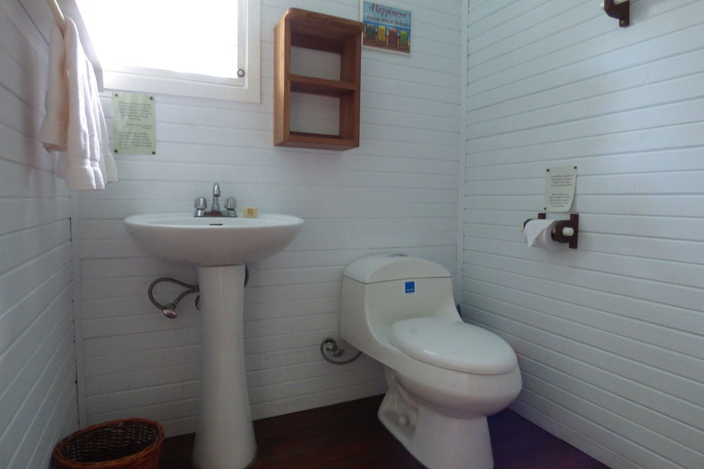 Sand Dollar Beach Bed & Breakfast Bocas del Toro Esterno foto