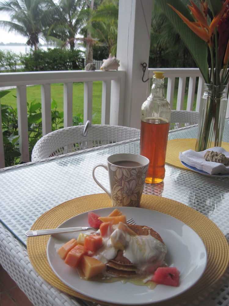 Sand Dollar Beach Bed & Breakfast Bocas del Toro Esterno foto
